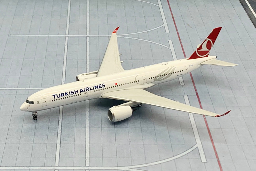 Phoenix 1/400 Turkish Airlines Airbus A350-900 TC-LGA