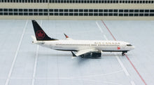 Load image into Gallery viewer, Phoenix 1/400 Air Canada Boeing 737-8 MAX C-FSDQ

