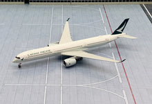Load image into Gallery viewer, Phoenix 1/400 Cathay Pacific Airbus A350-1000 B-LXC

