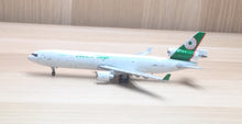 Load image into Gallery viewer, Phoenix 1/400 Eva Air Cargo McDonnell Douglas MD-11 B-16112
