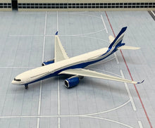 Load image into Gallery viewer, Phoenix 1/400 Hifly Portugal Airbus A330-900 neo CS-TKY
