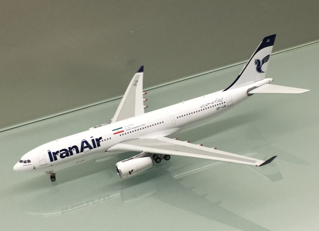 Phoenix 1/400 Iran Air Airbus A330-200 EP-IJA