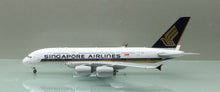 Load image into Gallery viewer, Phoenix 1/400 Singapore Airlines Airbus A380 9V-SKT
