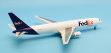 Load image into Gallery viewer, Gemini Jets 1/200 FedEx Federal Express Boeing 767-300ER(F) N102FE
