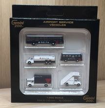 Load image into Gallery viewer, Gemini Jets 1/200 Airport Ground Service Vehicles GSE Delta Airlines set
