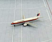 Load image into Gallery viewer, Gemini Jets 1/400 United Airlines Boeing 737-300 N327UA
