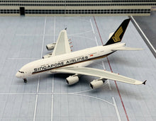 Load image into Gallery viewer, Phoenix 1/400 Singapore Airlines Airbus A380 9V-SKZ
