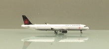 Load image into Gallery viewer, Phoenix 1/400 Air Canada Airbus A321 C-GJWO
