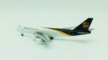 Load image into Gallery viewer, Gemini Jets 1/400 UPS United Parcel Service Boeing 747-400F N572UP
