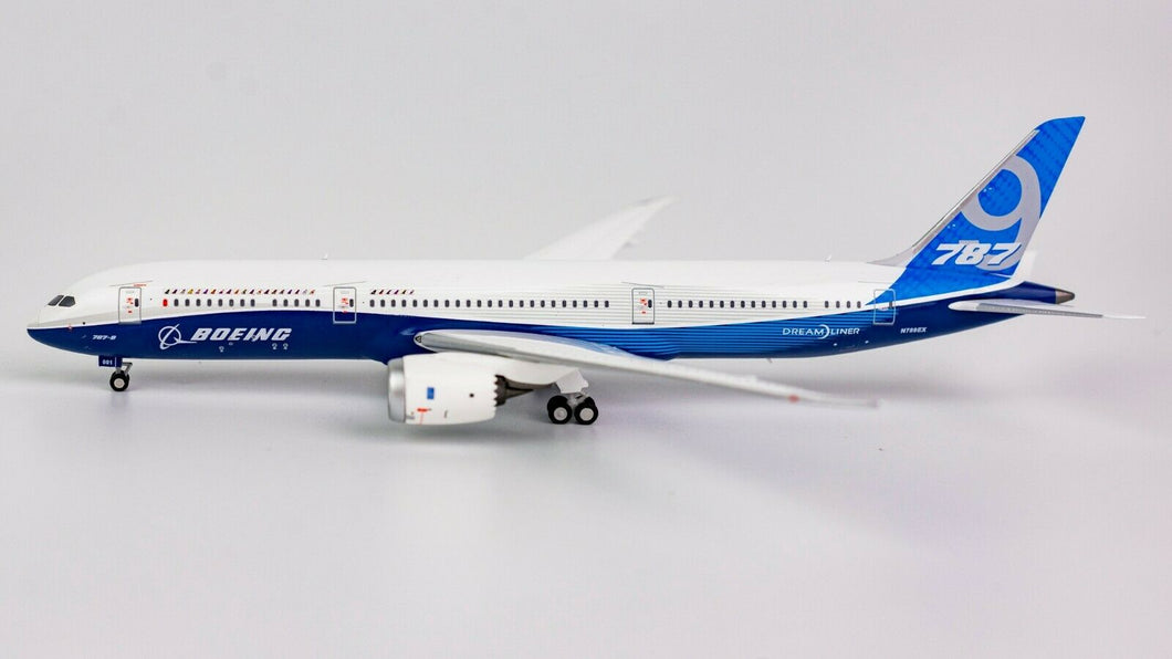 NG models 1/400 Boeing Company 787-9 House Colour N789EX