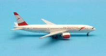 Load image into Gallery viewer, Phoenix 1/400 Austrian Airlines Boeing 777-200ER OE-LPD my Sound of Austria
