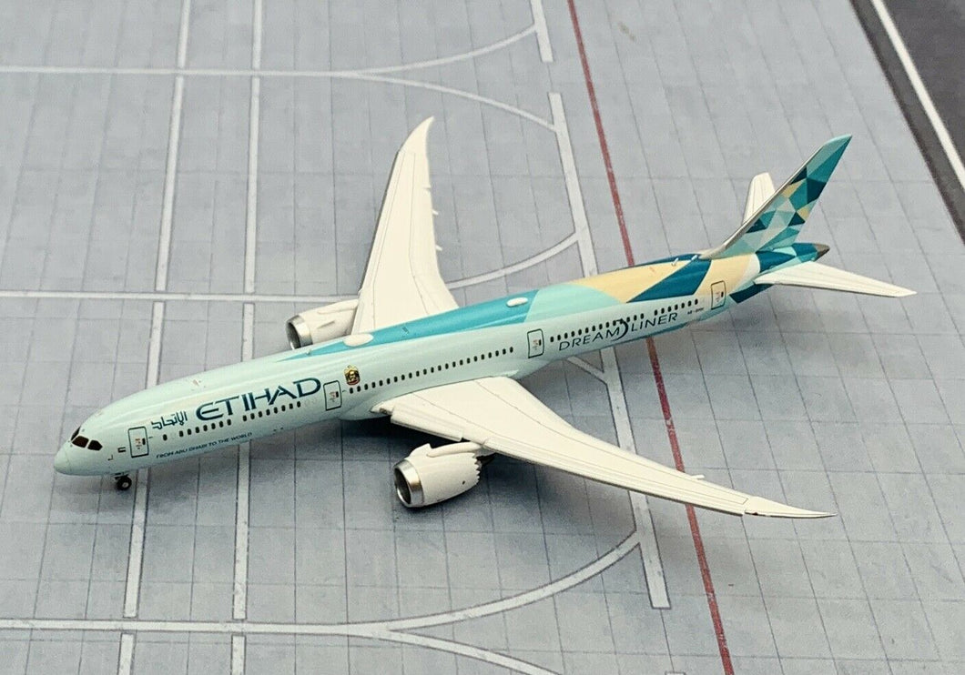 JC Wings 1/400 Etihad Airways Boeing 787-10 A6-BMH flaps down