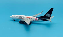 Load image into Gallery viewer, JC Wings 1/200 Aeromexico Boeing 737-700 XA-GOL
