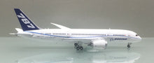 Load image into Gallery viewer, JC Wings 1/400 Boeing 787-8 House Colour N7874
