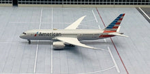 Load image into Gallery viewer, Gemini Jets 1/400 American Airlines Boeing 787-8 N802AN

