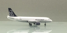 Load image into Gallery viewer, Gemini Jets 1/400 Mexicana Airbus A319 85th N750MX
