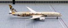 Load image into Gallery viewer, Phoenix 1/400 Etihad Airways Boeing 787-9 A6-BLH Choose Italy metal model
