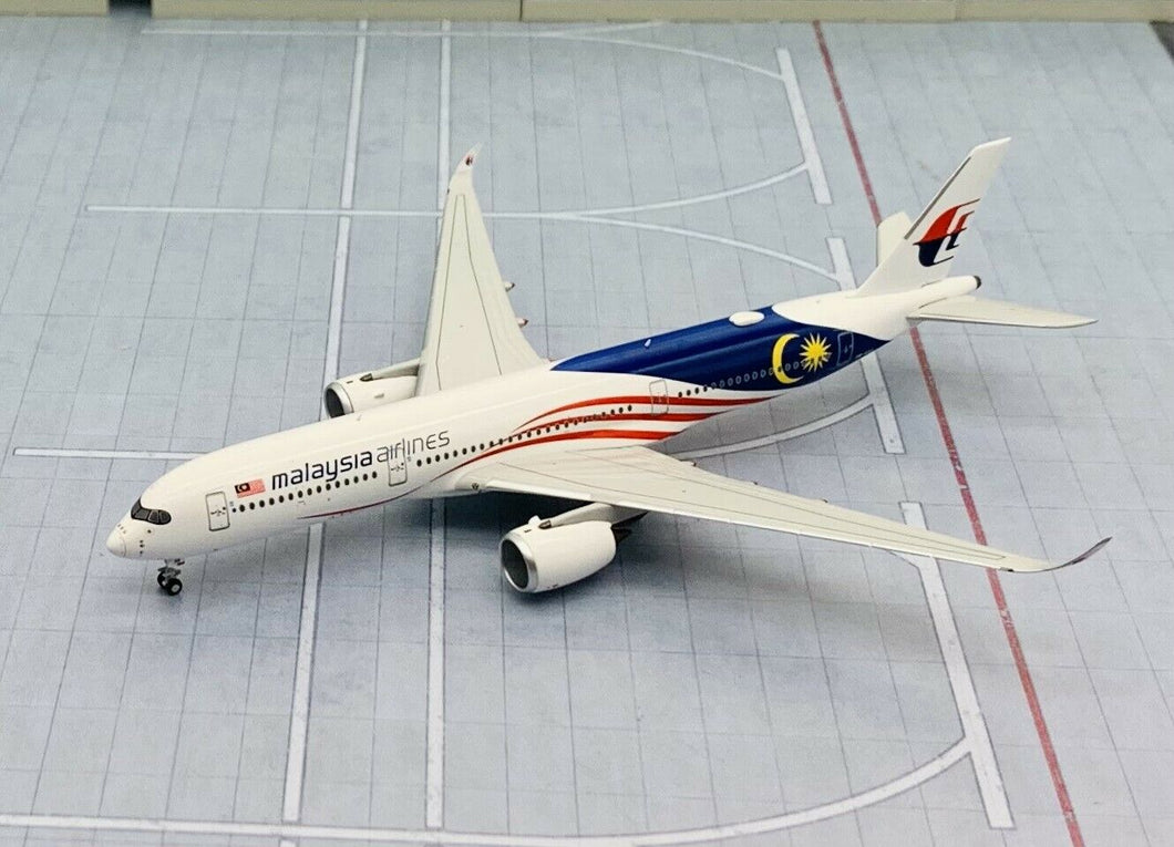 NG model 1/400 Malaysia Airlines Airbus A350-900 9M-MAG 39002
